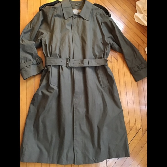 Burberry Other - Burberry men’s dark olive trench coat sz 42. XL